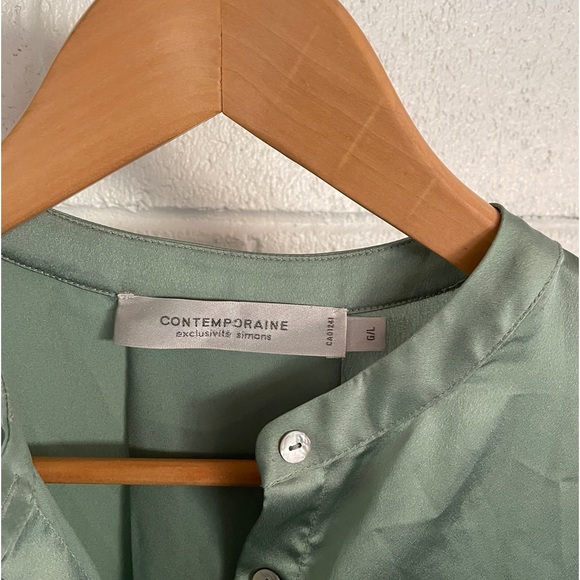 Long Sleeve Green Silk Blouse - Picture 2 of 3